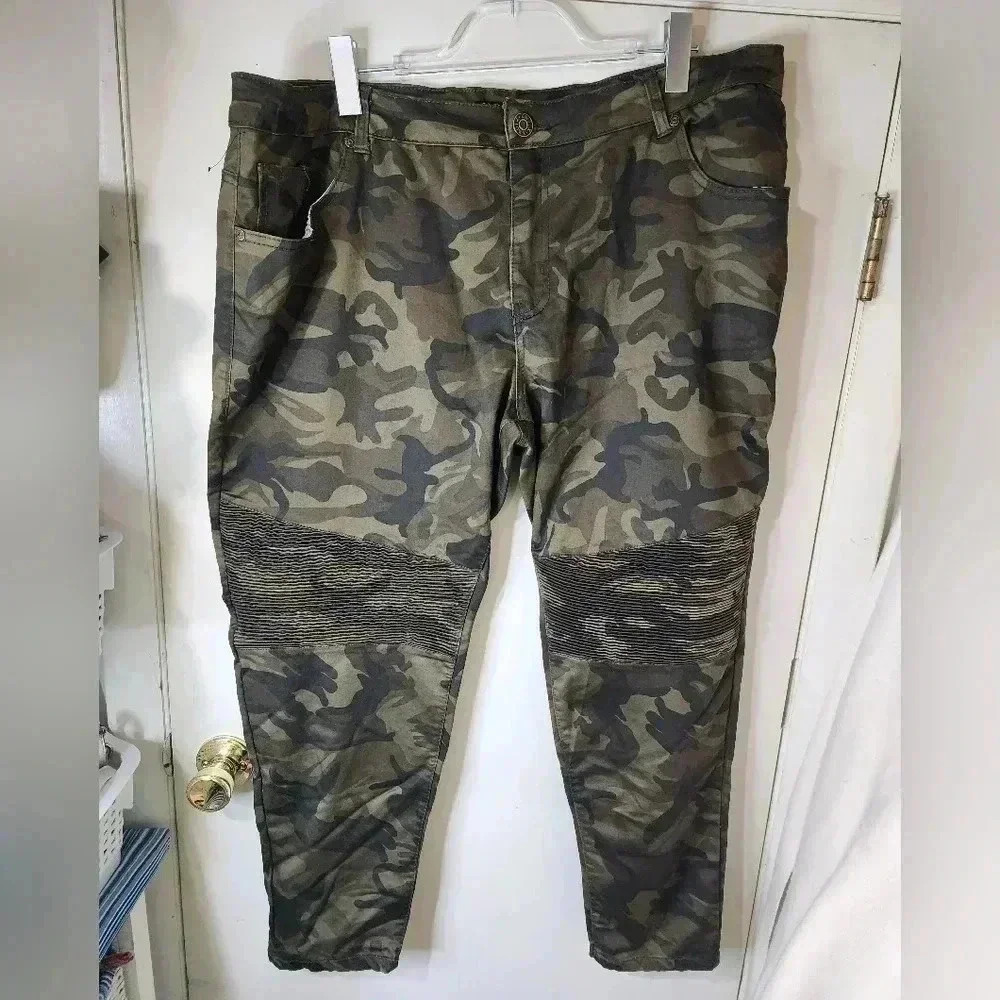 Kroix Jeans Plus Size 22 Camouflage Skinny